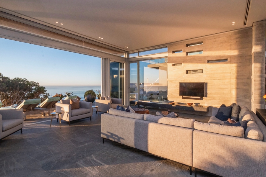 5 Bedroom Property for Sale in Bantry Bay Western Cape